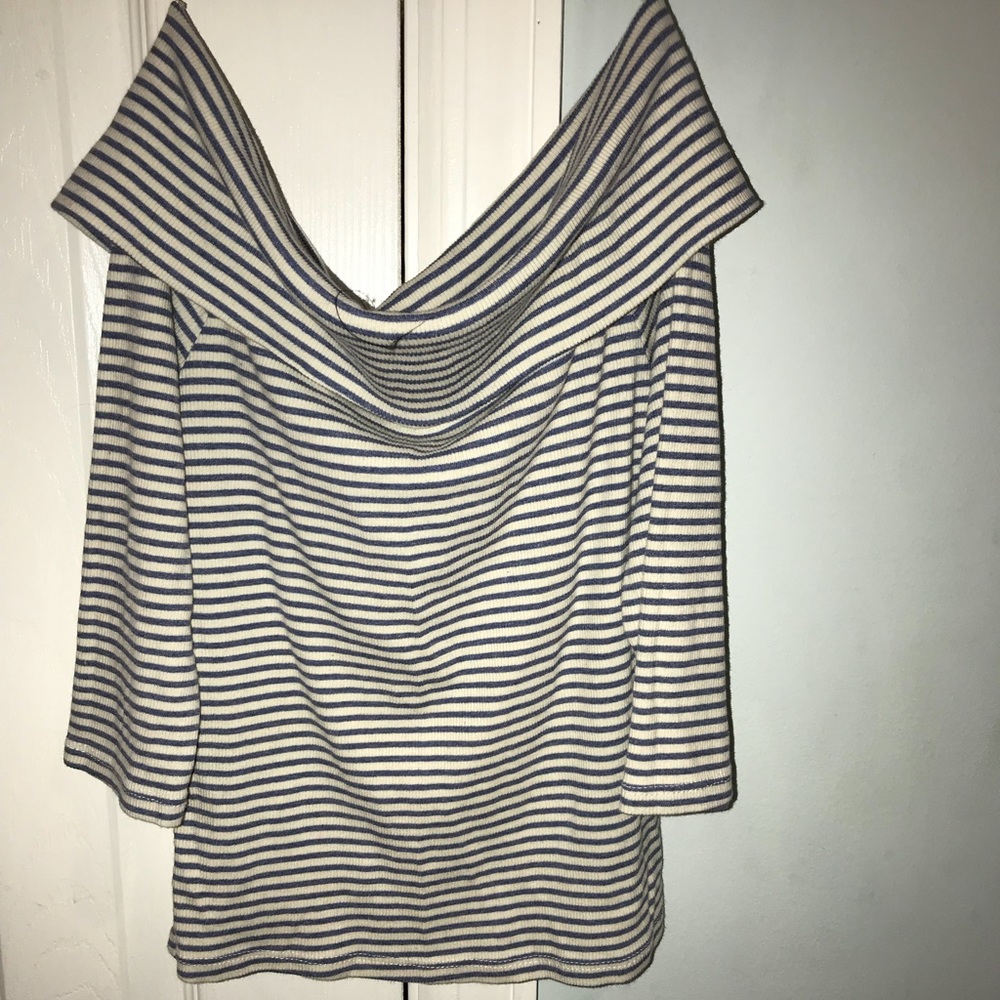 Off Shoulder Crop Top